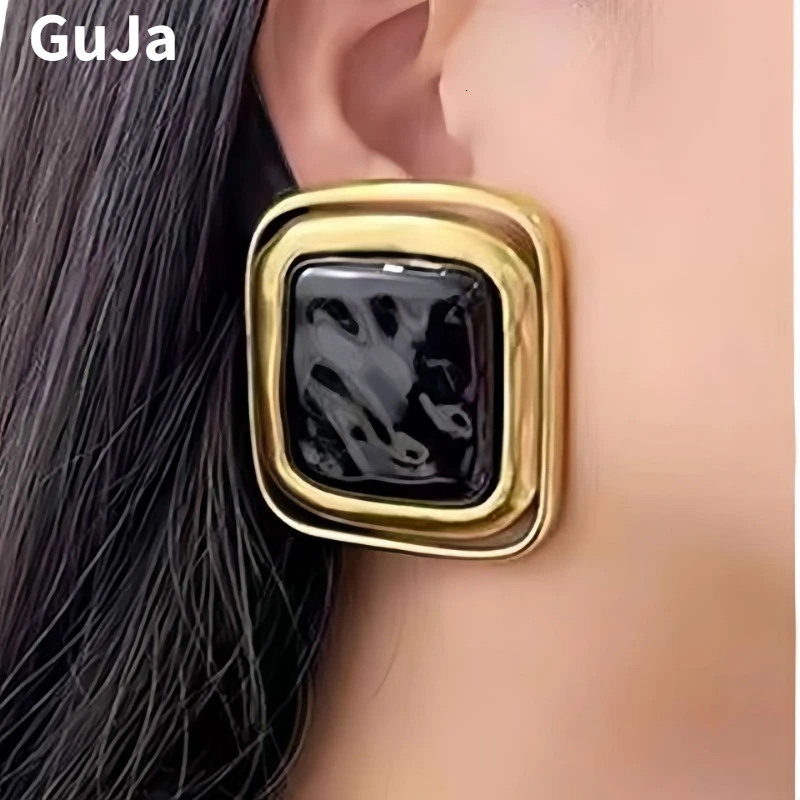 Fashion Jewelry Vintage Temperament Big Square Earrings For Women Gifts Exaggerative Ear Accessories Trend 250120