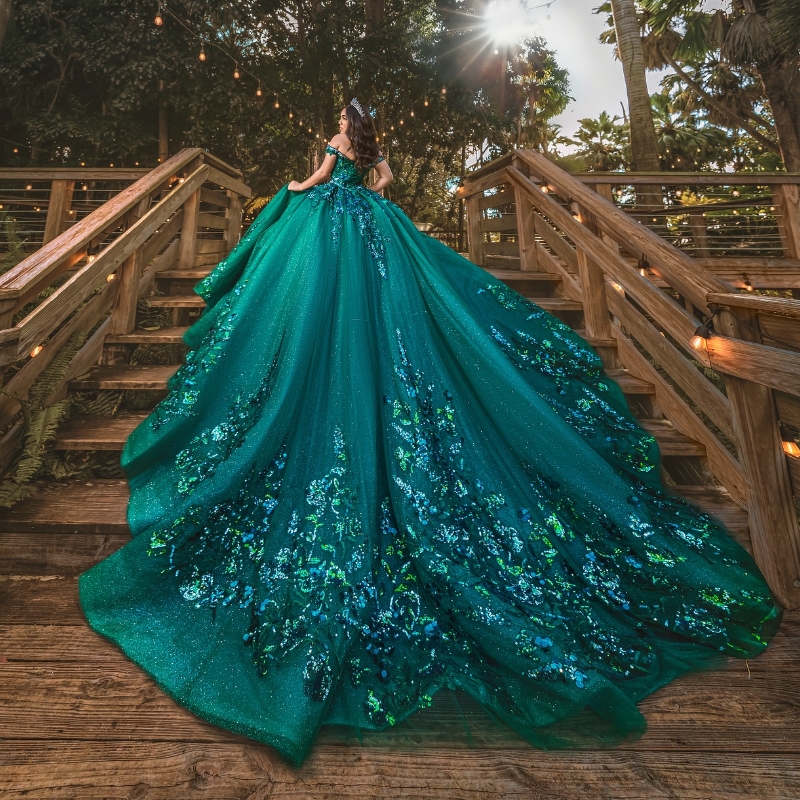 Emerald Green Quinceanera Dresses Ball Gown Off The Shoulder Beading Crystal Tull Party Birthday Sweet 16 Dress Vestidos 15 anos