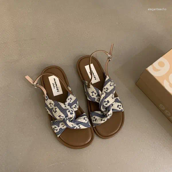 2025 S Fashion Designer Sandals Beach Sandal Woman Female Shoe Summer All Match Gladiator Girls Outside Flat Comfort Scandals Rome Casua