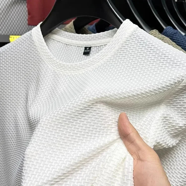 Mens Short Sleeve Mesh Bamboo Ice Silk T-shirt Casual Versatile Summer Elastic Slimming Top for Men 250207