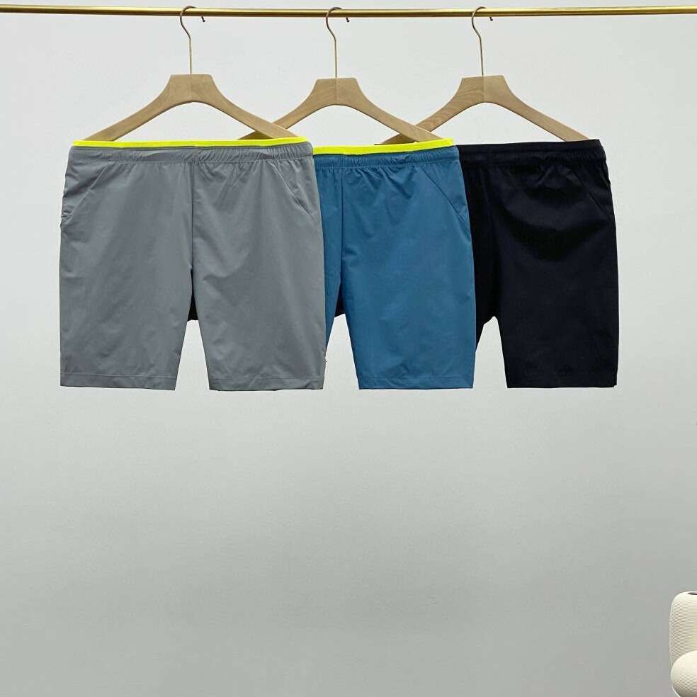 Men's Technology Fabric Sports Leisure Five Quarter Pants, Lightweight And High-Speed Dry Commuting Functional Shorts
