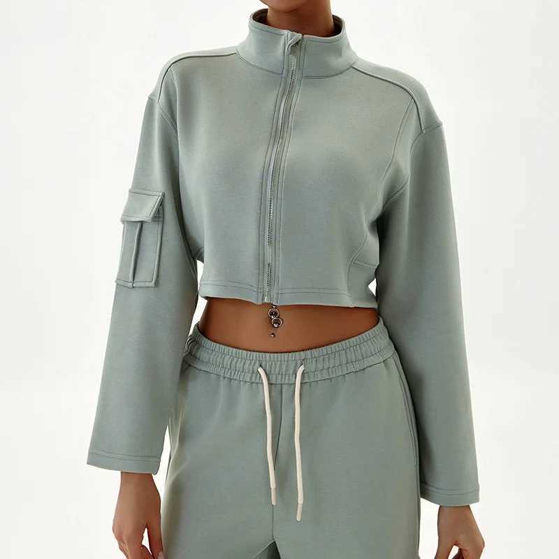 Yoga Outfit Womens Sports Top With Stand Up Collar Pocket Autumn Loose Zipper Long Sleeved Fitness Running Jacket GYM Leisure Blouse H250207