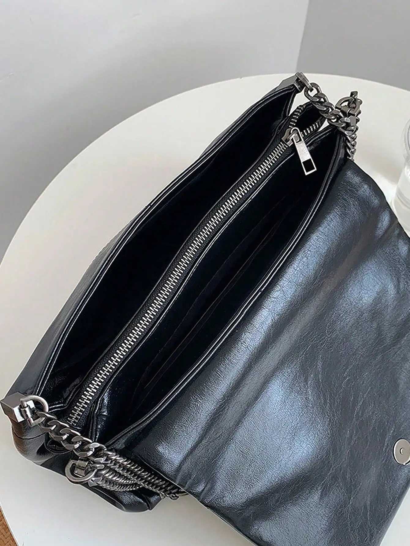 Large capacity commuting bag 2024 new spring/summer womens chain high-end and fashionable single shoulder underarm baC250208