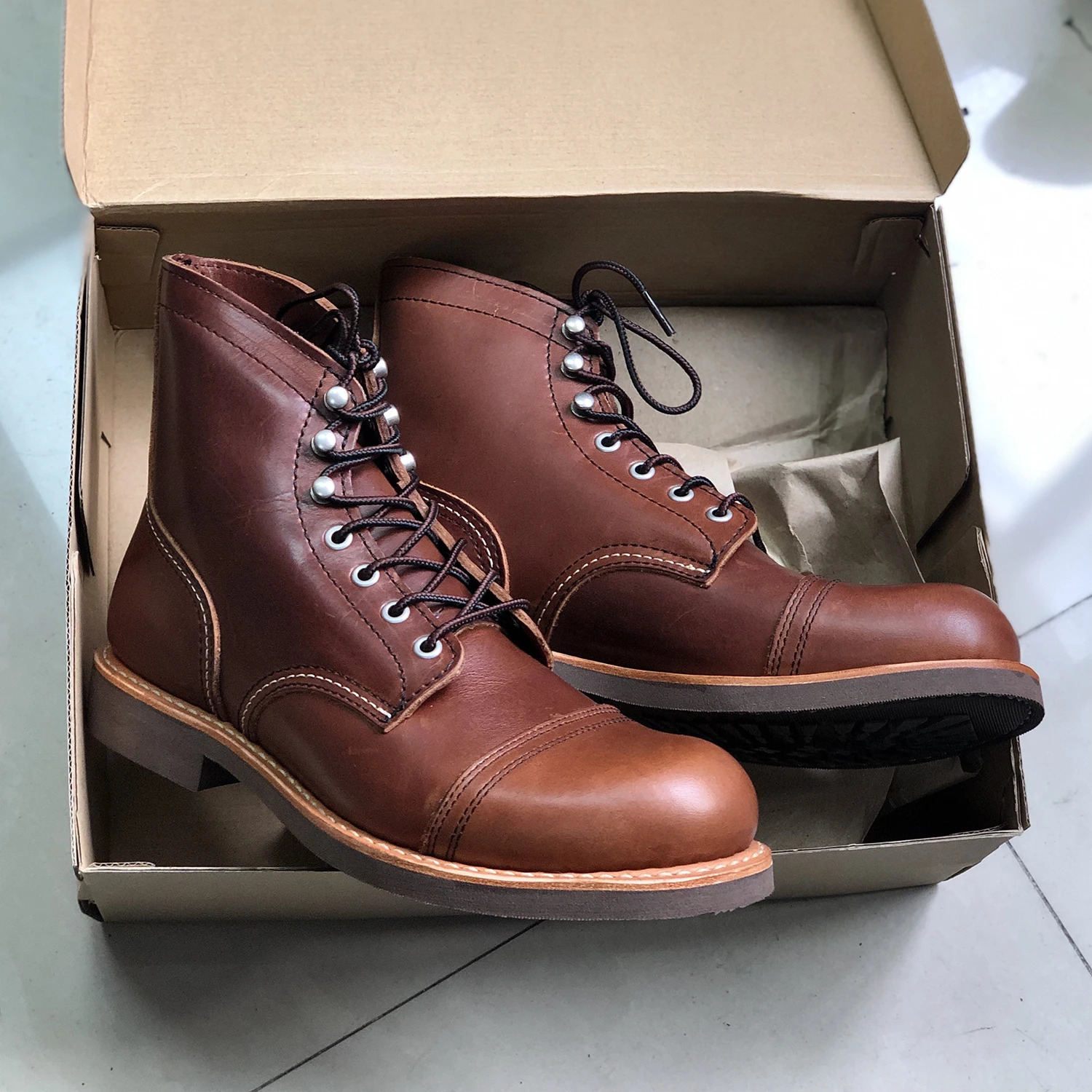 Durable Welted Motorcycle Rugged Heritage Boots Vintage Oil Genuine Leather 8111 Red Punk For Men Cowhide Mid-Cut Shoes250208