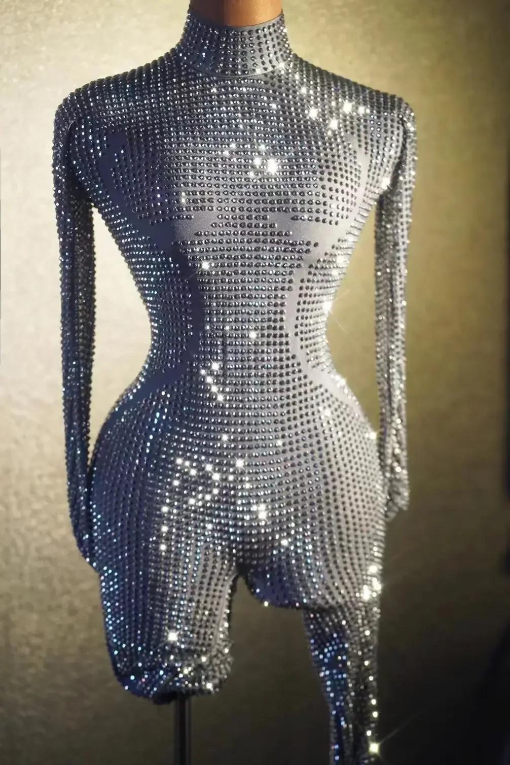 Sparkly Long Sleeve Crystal Rompers Pole Dance Bodycon Bodysuits Stage Performance Wear Women Party Jumpsuits Jingdian 250115