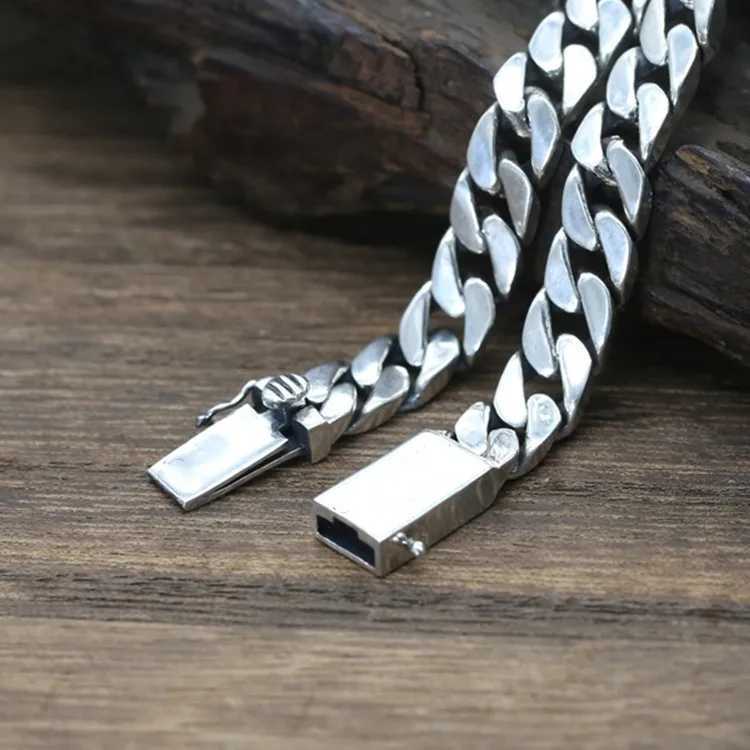 Silver plated high-quality fashionable Miami Cuban chain bracelet mens trend charm bracelet casual business party jewelry gift Y250208