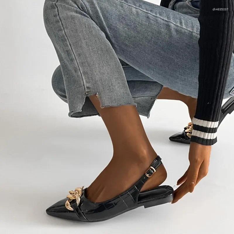 Sandals Women's 2025 Summer Fashion Metal Chain Flats Pointed Toe Ladies Casual Shallow Shoes Women Designers hurenlakeshoes hurenlakeshoes