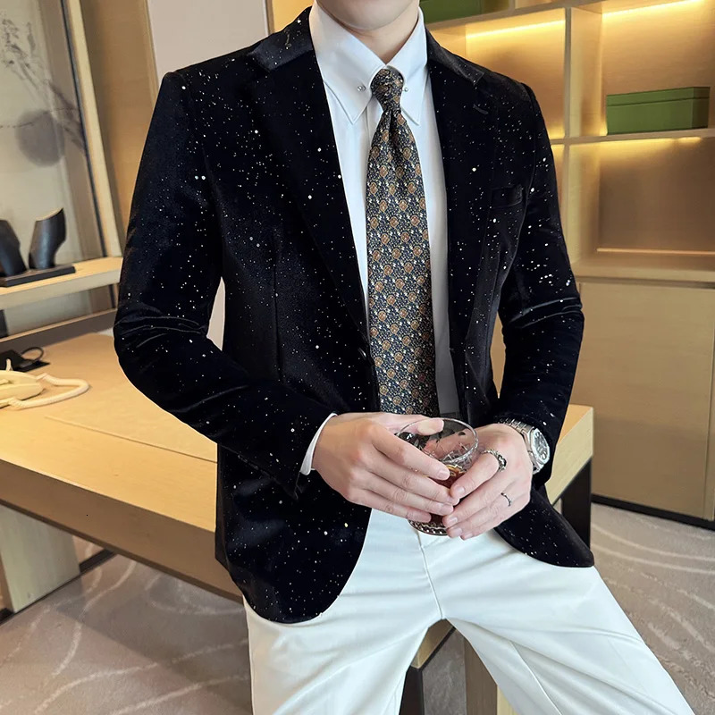 2024 Autumn Velvet Jacket Mens Blazer Business Fashion Stamping Printed Suit Highquality Dress 250208Z