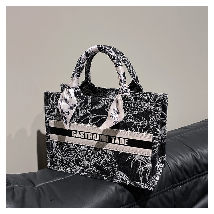 Free shipping 2025 new designer bag Shoulder tote Bags For womans ladies flap fashion printing square handbag girl crossbody Bag