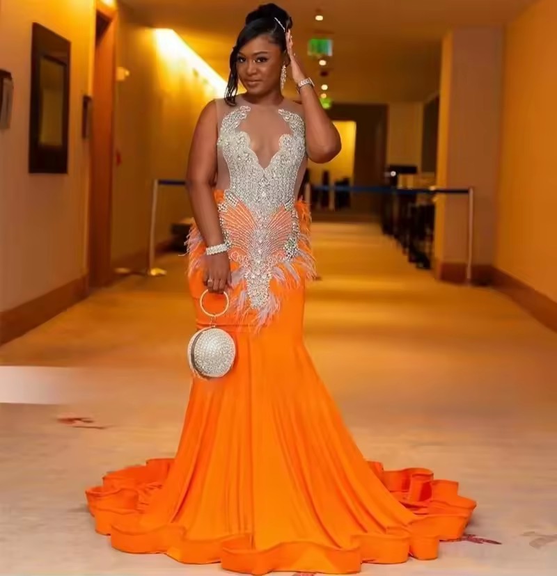 Glitter Orange Prom Dresses 2025 Feathers Crystal Mermaid Party Gowns Bespoke Homecoming Dresses For Black Girls Customized