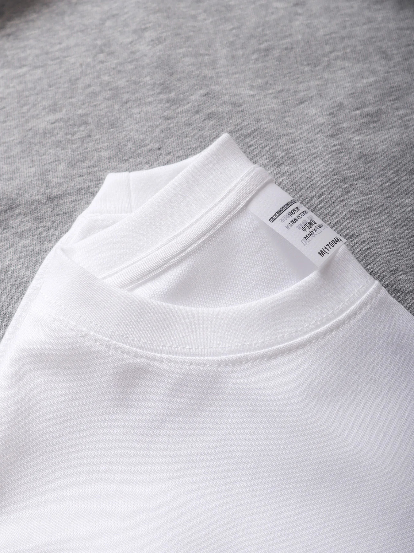 9.9oz 280gsm High Qualtity Oversized Heavy T-shirt for Men Short Sleeve Tee Cotton Solid Color Trend Leisure Green White Black 250207