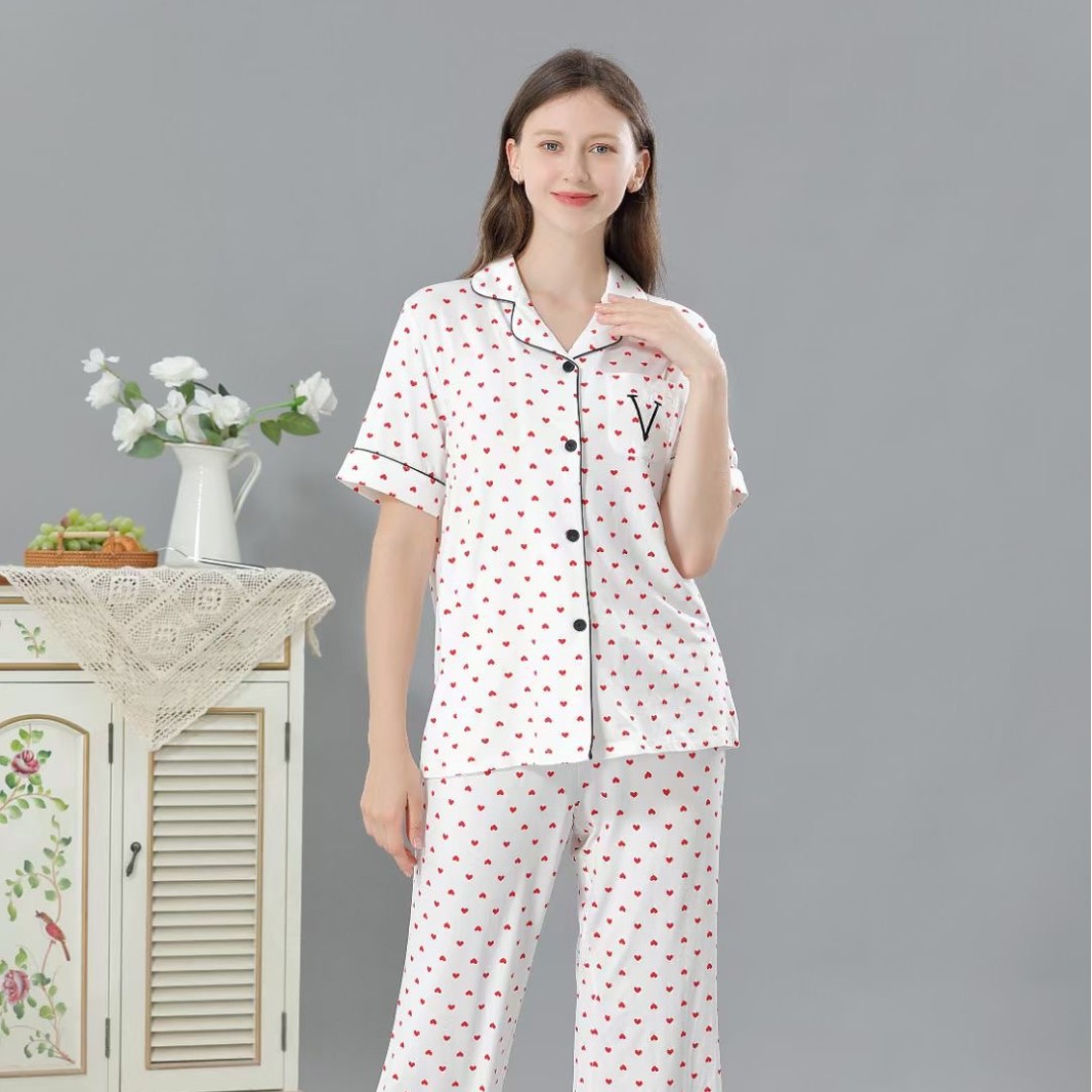 B679-Atmosphere ins style Korean retro red floral pajamas for women winter cloud cotton soft student girls home clothes