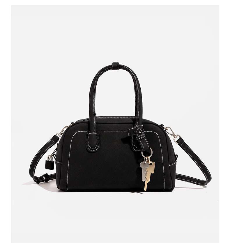 Women's Bags CHREHE&KULRS Boston women's autumn and winter new item niche large capacity versatile crossbody handbag