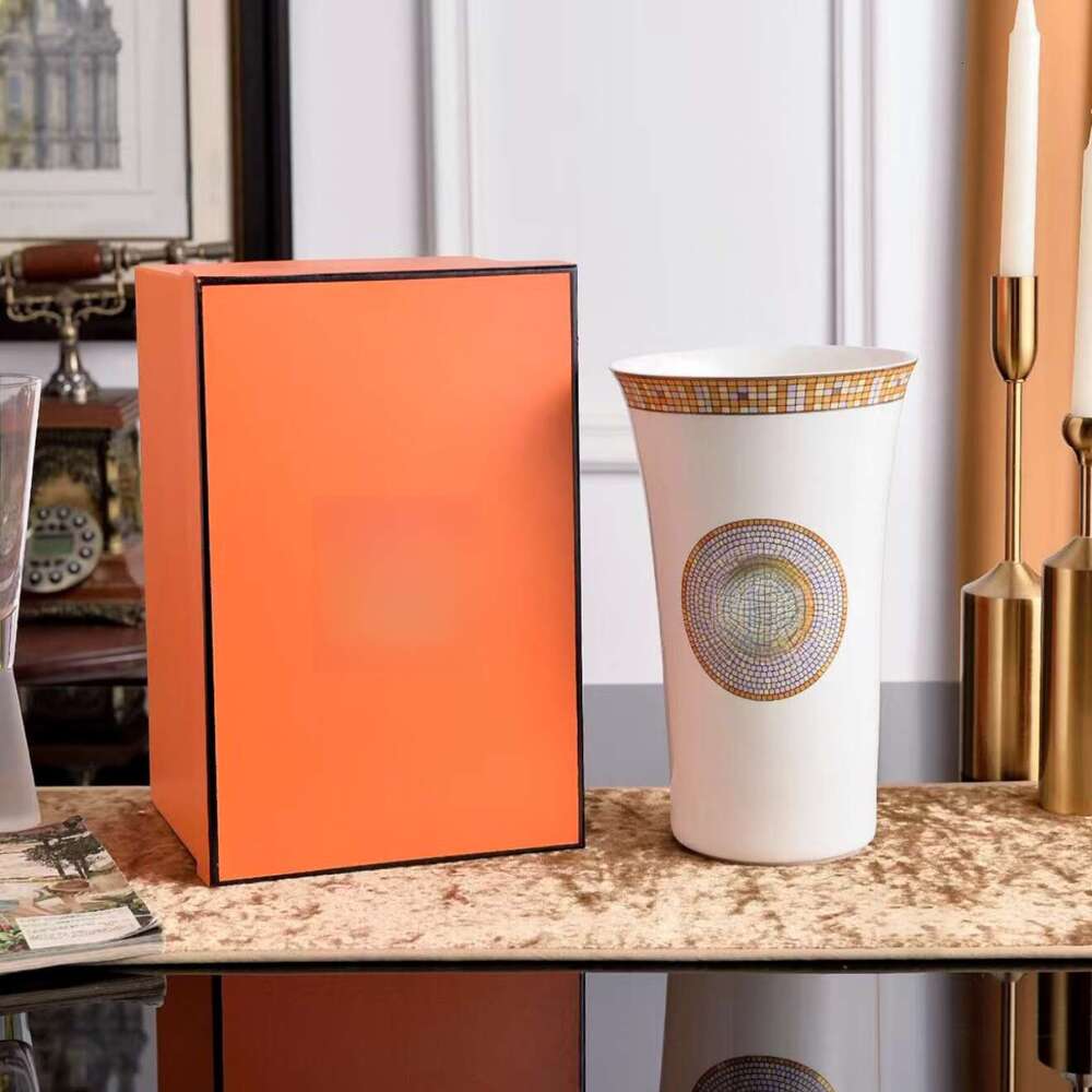 European Bone China Vase, Foyer Decoration, Study, Desktop, Living Room, Villa Area, Model Room