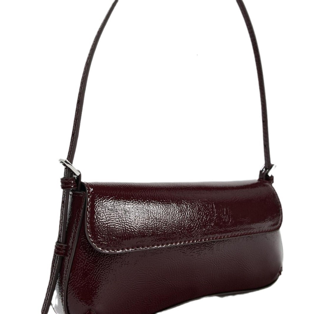 designer bag Flip Underarm 2024 Autumn New Product Fashionable and Simple French Stick Handheld Shoulder Bag