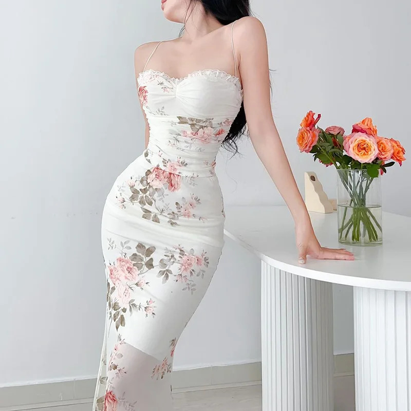 Womens Elegant Dress 2024 European and American Halter Pure Desire Printed Model Sexy Spicy Girl Style Midi Long 250207
