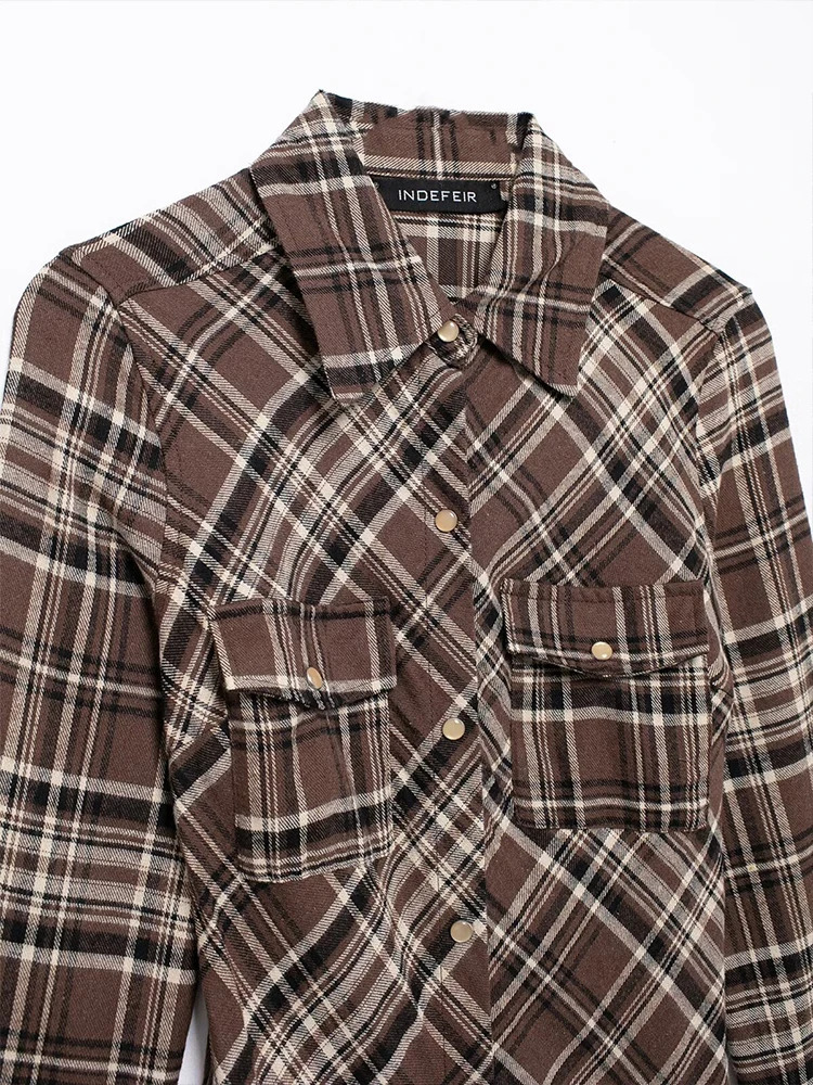 Autumn and winter womens clothing pocket decoration solid color long sleeved lapel shirt style mini dress 250207