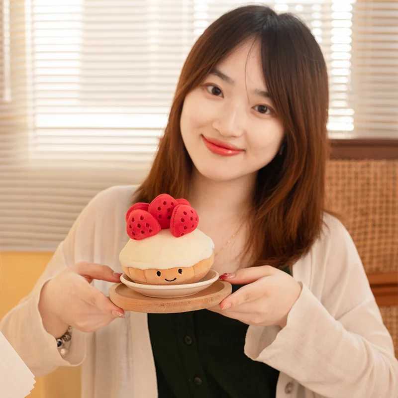 Stuffed Cake Plushie Strberry Fruit Shape Plush Cute Face Snack Pars Decor Par Gift Toys for Kids Birth Free shipping