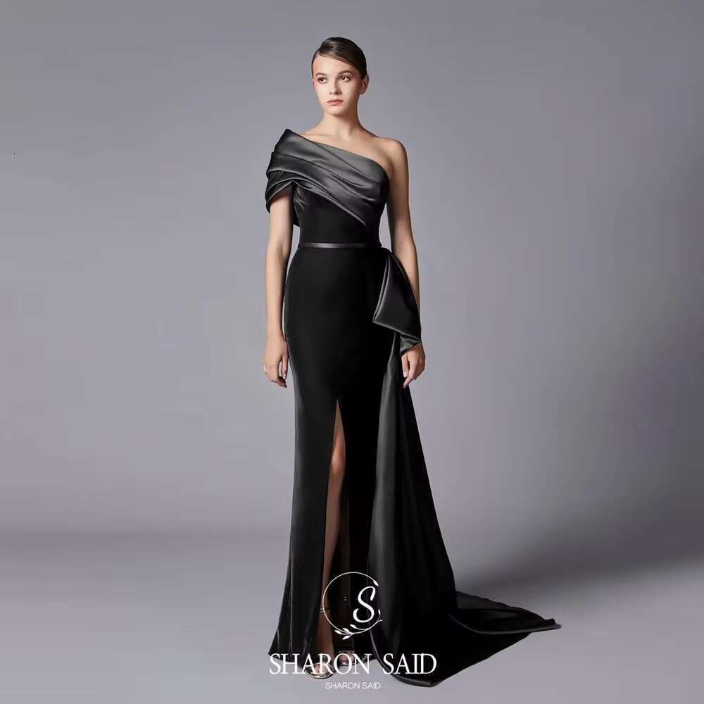 Chic Ball Gowns Off Shoulder Pleated In A Straight Fashion Evening Front Slit Up The Floor Party Dresses For Woman