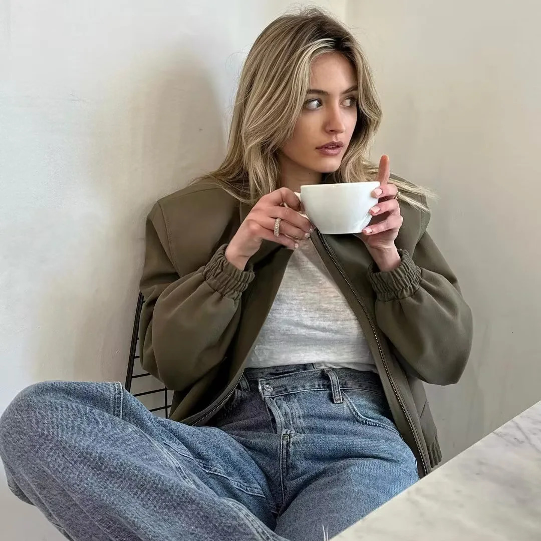 Ins Europe And America Bloggers Wear Lapel Jackets Niche n Short Jackets Solid Color Casual Ladies Coats Womens Outwears 250116