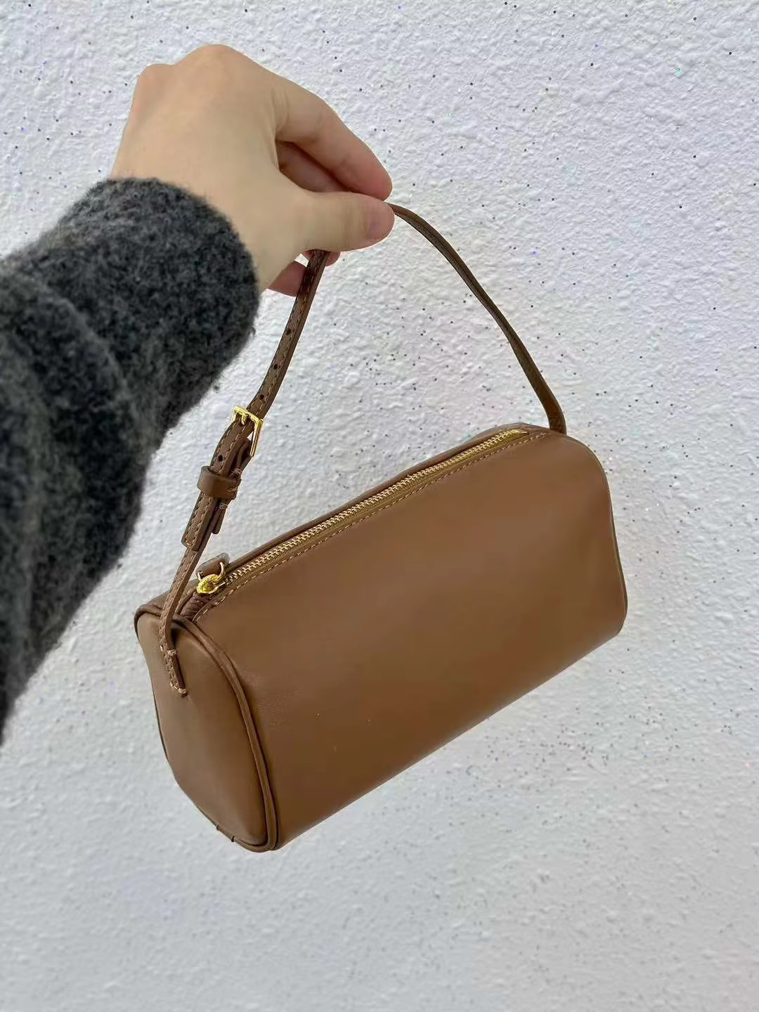 First Layer Cowhide Handbag Retro Simple Hand Shoulder Mini Suede Leather Pen Holder Bag