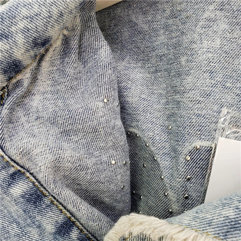 Beading Diamonds Letter Graffiti Print Denim Jacket Women Spring Autumn Loose Short Holes Big Pocket Black Jeans Jacket Female 250122