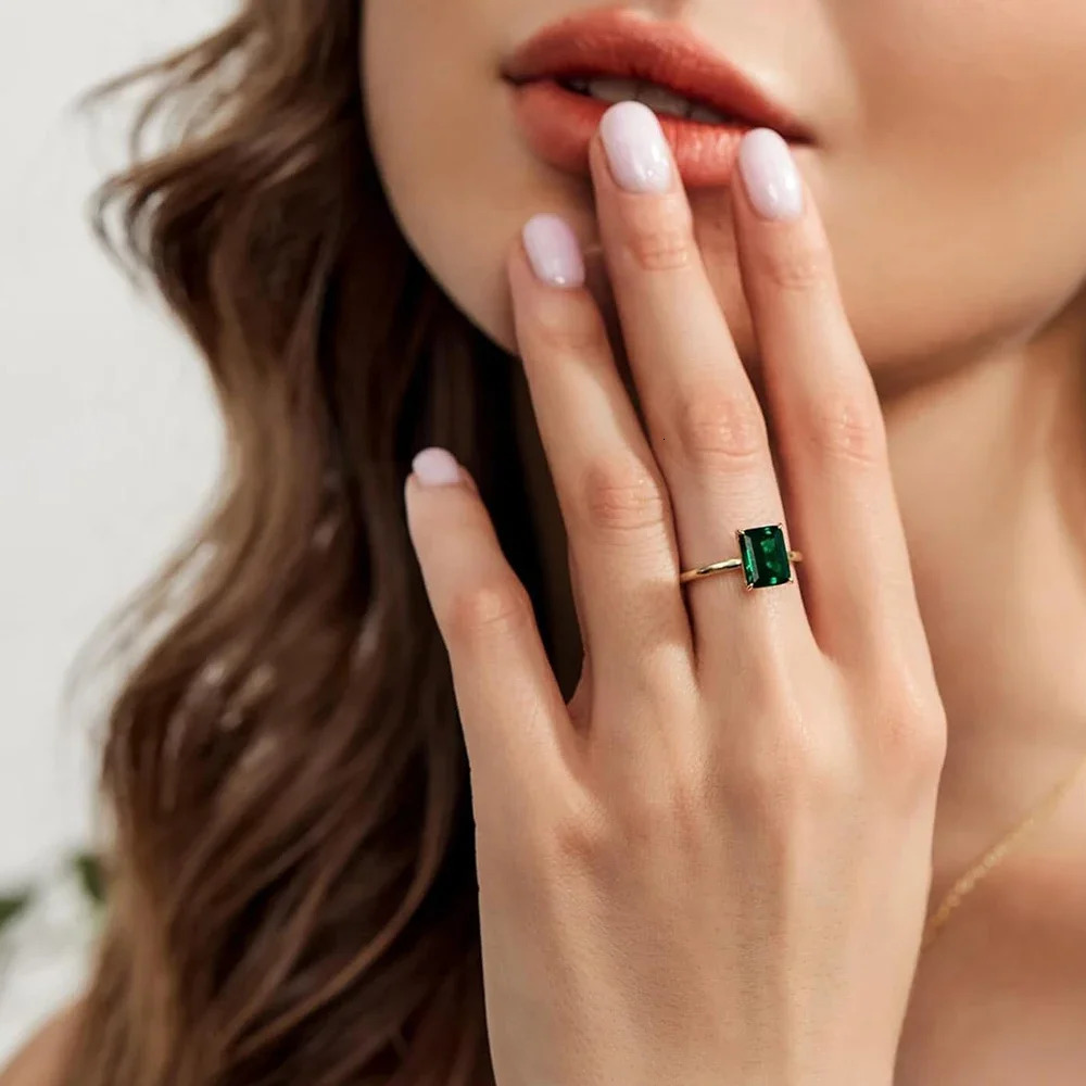 Monkton 100% 925 Sterling Silver Engagement Rings for Women 3CT Solitaire Created Green Emerald Wedding Band Promise Jewelry250122