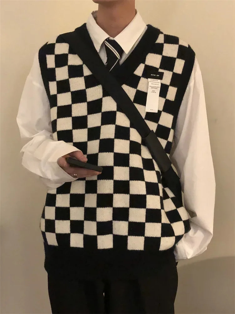 Knit Sweater Male Sleeveless Vest Plaid Icon Mens Clothing Green Waistcoat Neck Sweatshirt Wool X Large Big Size 2024 Trend T 250208