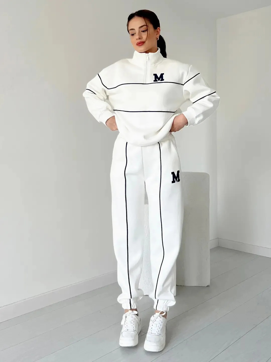 Autumn Winter Fashion Letter Print Sweatshirt Set Casual Zipper Half Open Collar Long-sleeve Top Sweatpants Two-piece Suit 250208