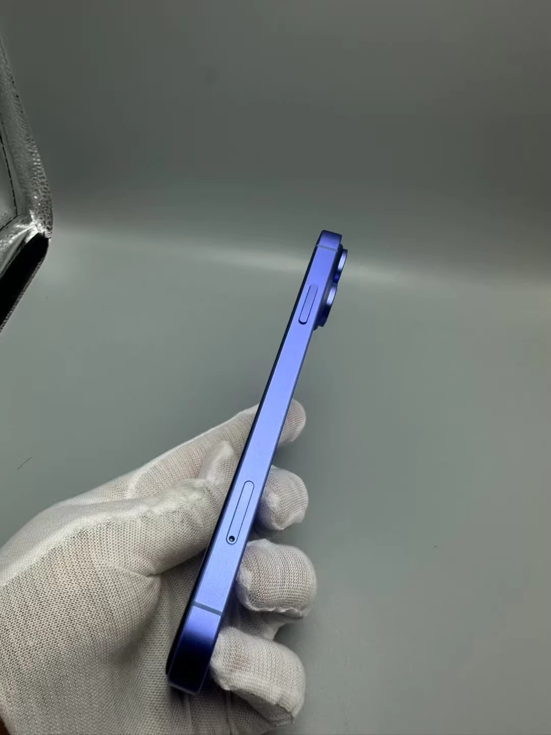 DIY iPhone Original Unlocked iphone Xr convert to iphone 16 Cellphone 3G RAM 64GB 128GB 256GB ROM Mobilephone face id