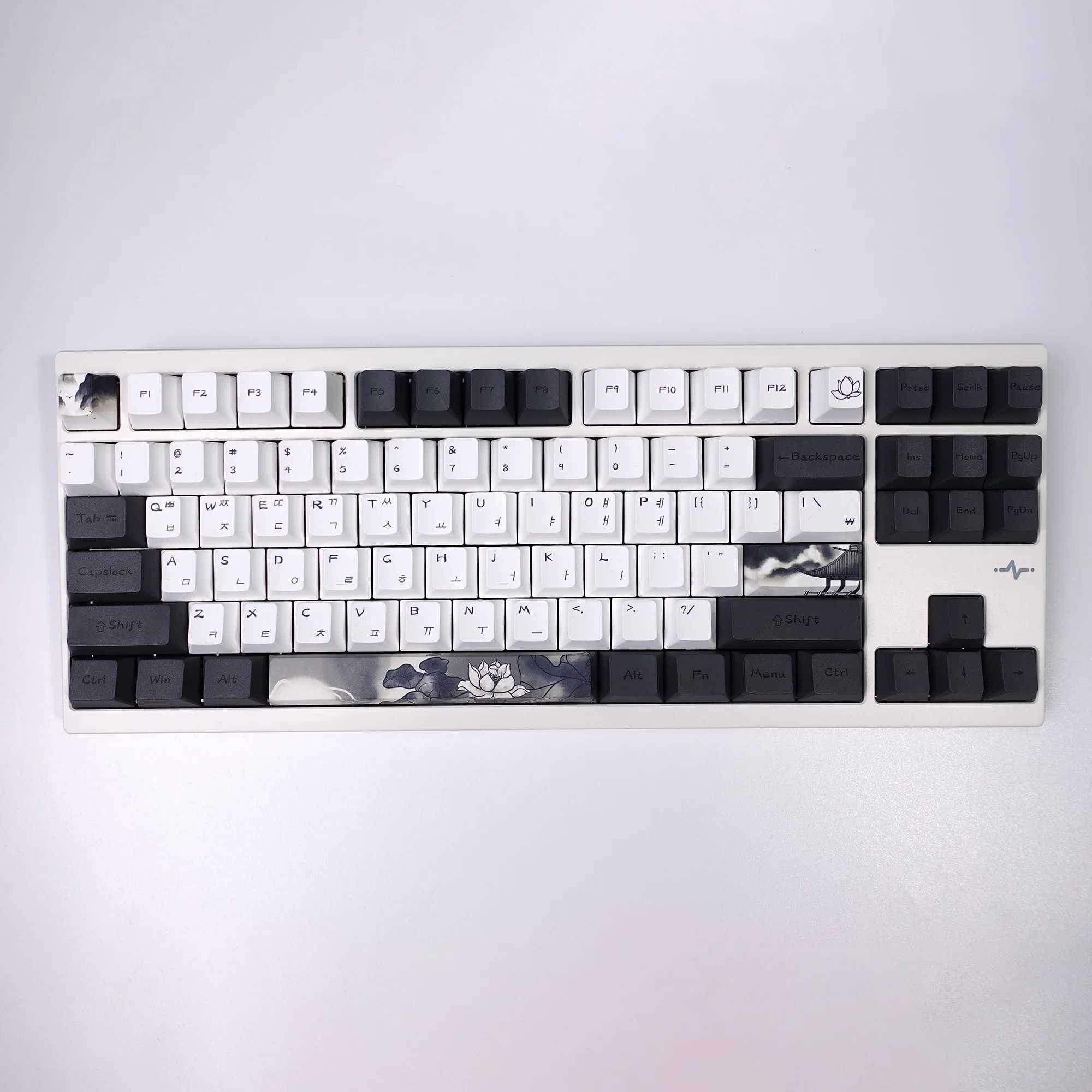 Keyboards KBDiy Ink Lotus Keycap Cherry Profile Korean Keyca PBT for Mechanical Gaming Keyboard DIY 142 Keys Hall F75 F87 F99 Key Ca z250209