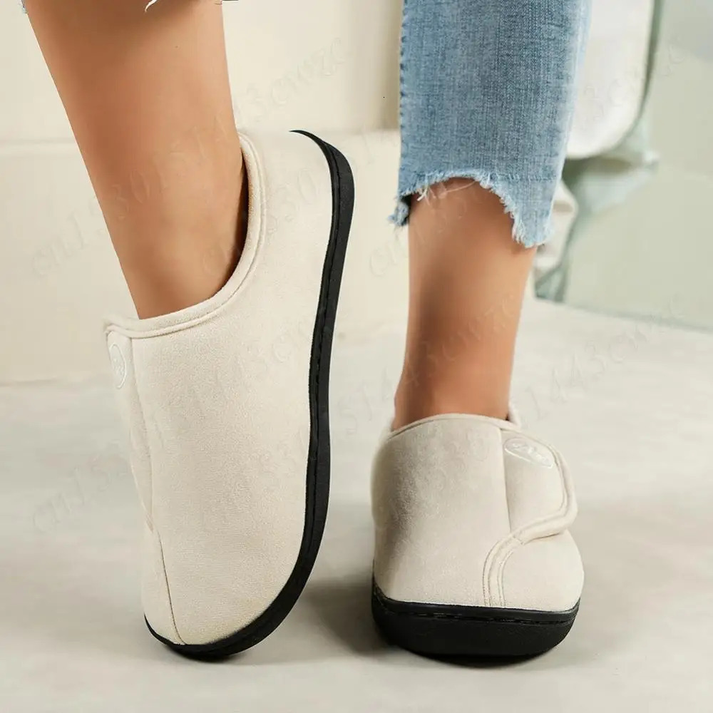 House Shoes for Men Suede Leather Slippers Non-Slip Slip-on Shoes Comfy Warm Plush Indoor/Outdoor for Diabetic Swollen Feet 250214