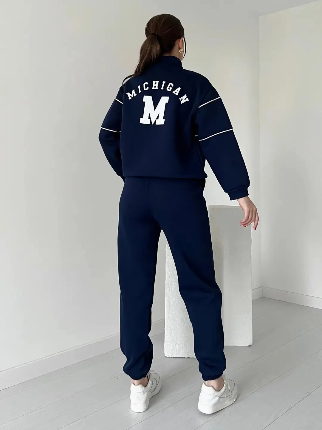 Autumn Winter Fashion Letter Print Sweatshirt Set Casual Zipper Half Open Collar Long-sleeve Top Sweatpants Two-piece Suit 250208