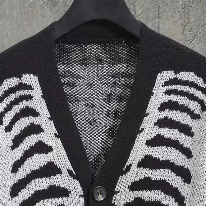 Wholesale Men's Sweaters Jacquard Pattern Plus Size Loose Winter Top Halloween Knitted Cardigan