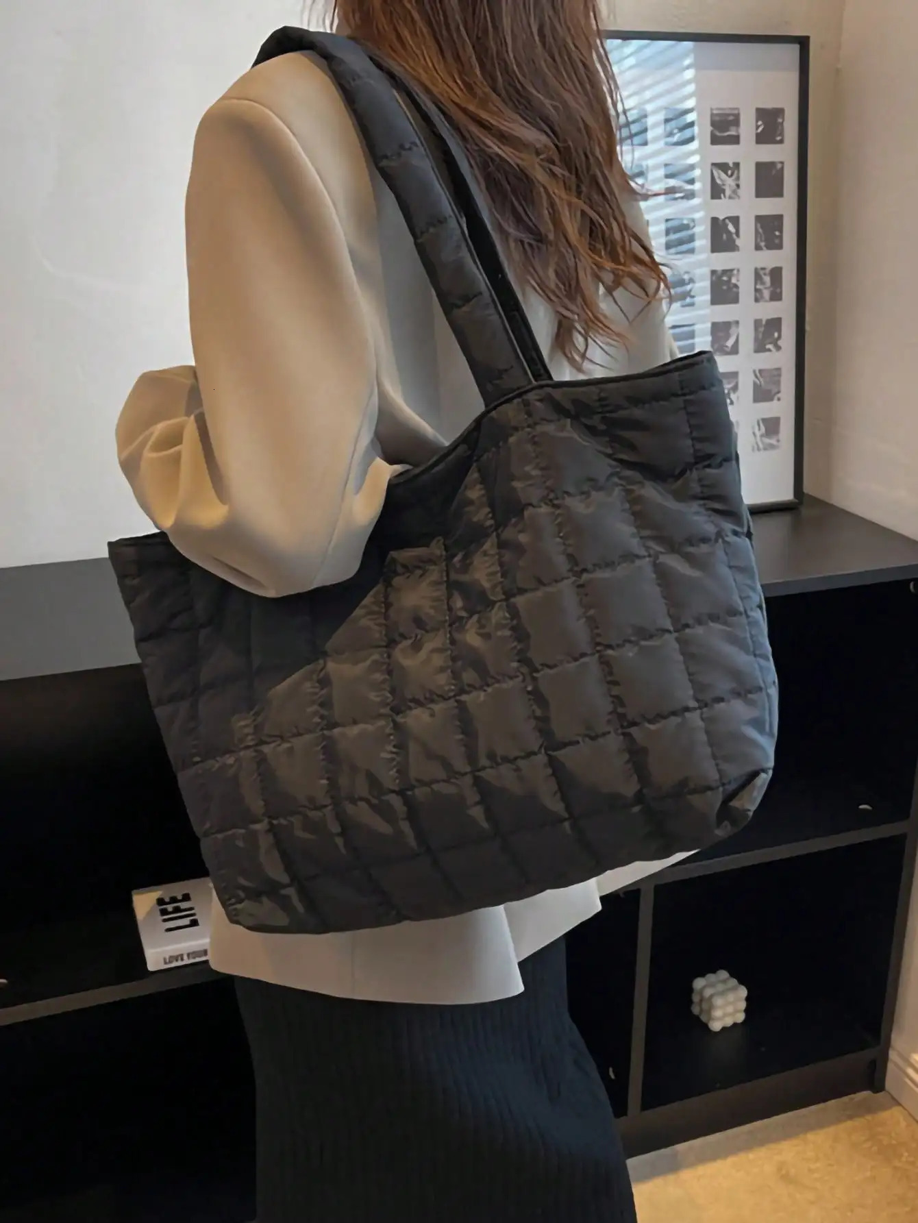 1 Pc Minimalist Quilted Puffy Tote Bag Large Capacity Crossbody Trendy Padded Shoulder For Women Daily Commute 250121