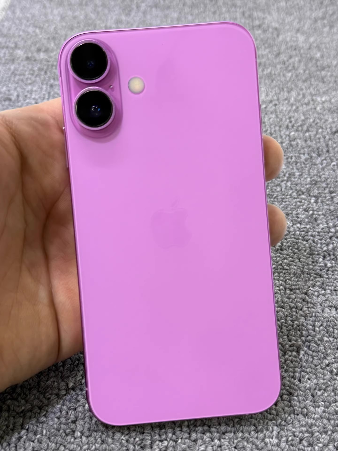 DIY iPhone Original Unlocked iphone Xr convert to iphone 16 Cellphone 3G RAM 64GB 128GB 256GB ROM Mobilephone face id