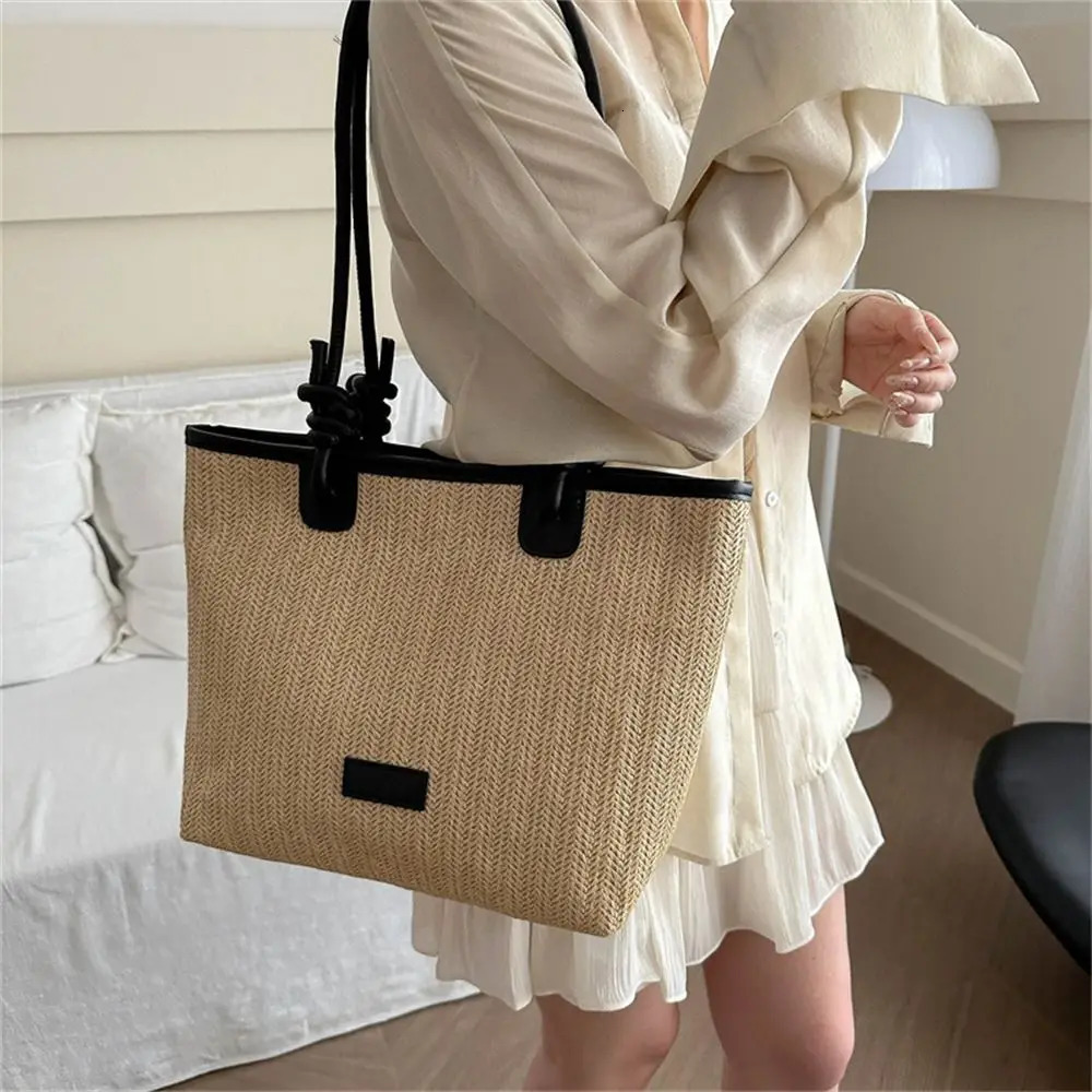 Women Summer Straw Bag Woven Beach Shoulder Bag Handbags Bucket Bag Rattan Handmade Large Capacity Grass Tote Bags 250207