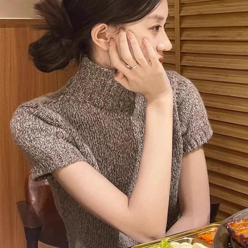 Womens Semi High Ne… - image