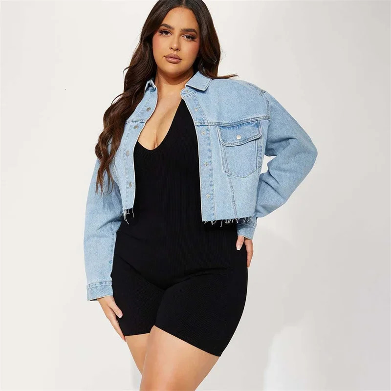 Women Light Blue Short Denim Jackets Trend Streetwear Outerwear Female Bust Patchwork Double Pockets Lapel Single-breasted Coat 250122