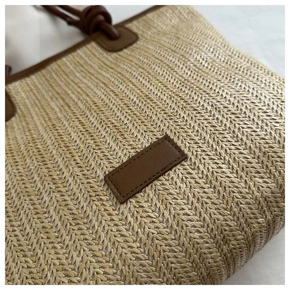 Women Summer Straw Bag Woven Beach Shoulder Bag Handbags Bucket Bag Rattan Handmade Large Capacity Grass Tote Bags 250207