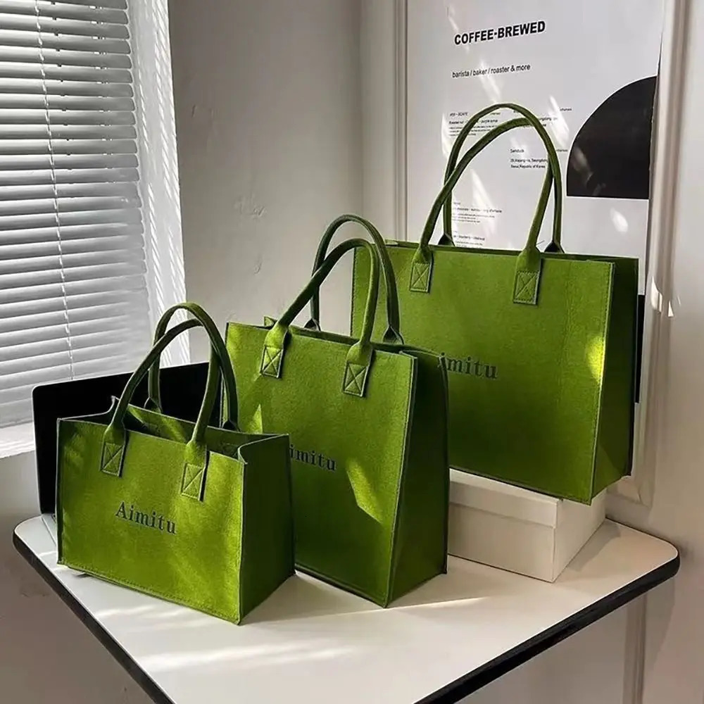 1Pcs Large Capacity Felt Shoulder Bag Solid Color Travel Messenger Bag Simple S/M/L Crossbody Handbag Women 250207