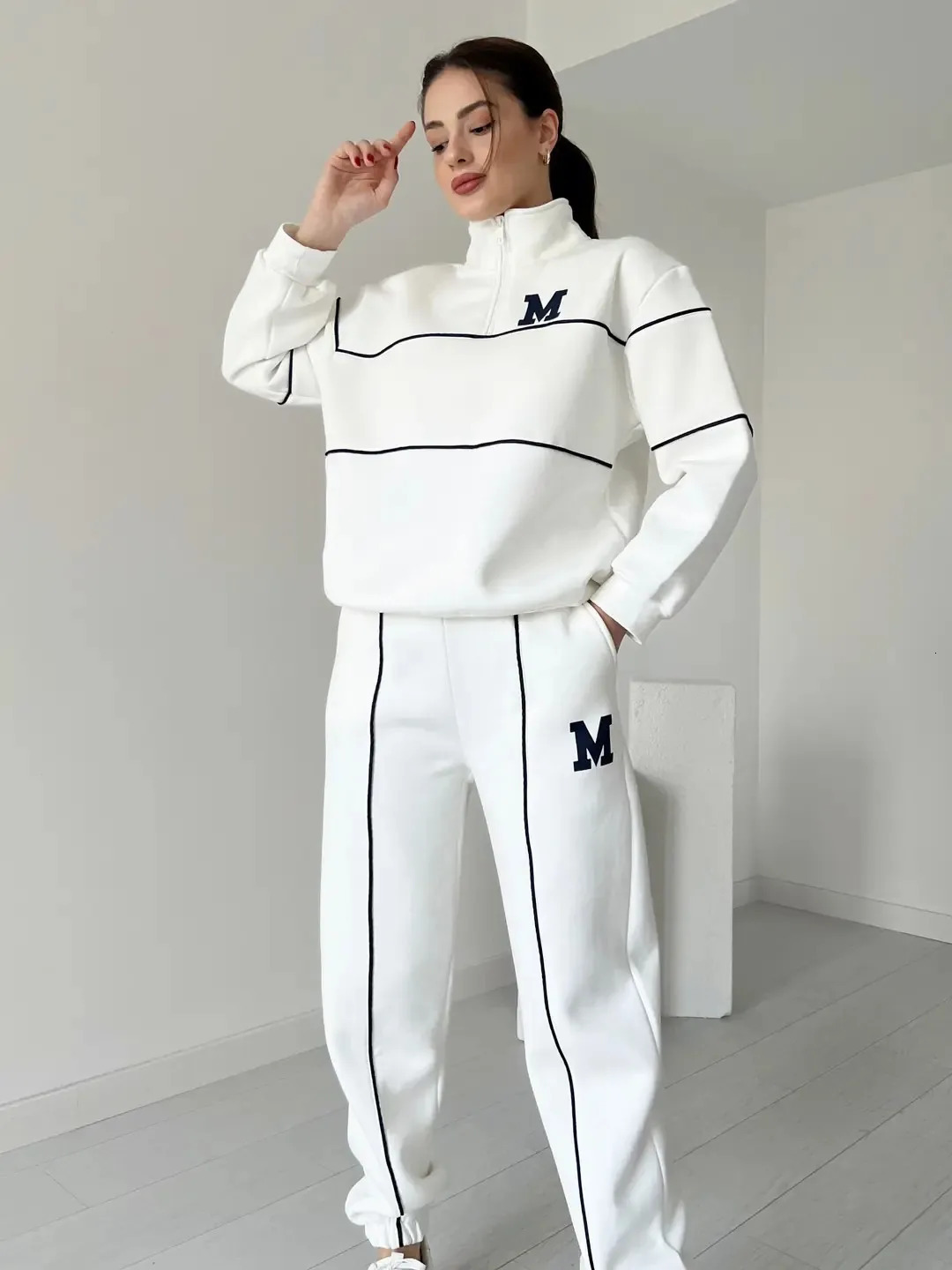 Autumn Winter Fashion Letter Print Sweatshirt Set Casual Zipper Half Open Collar Long-sleeve Top Sweatpants Two-piece Suit 250208