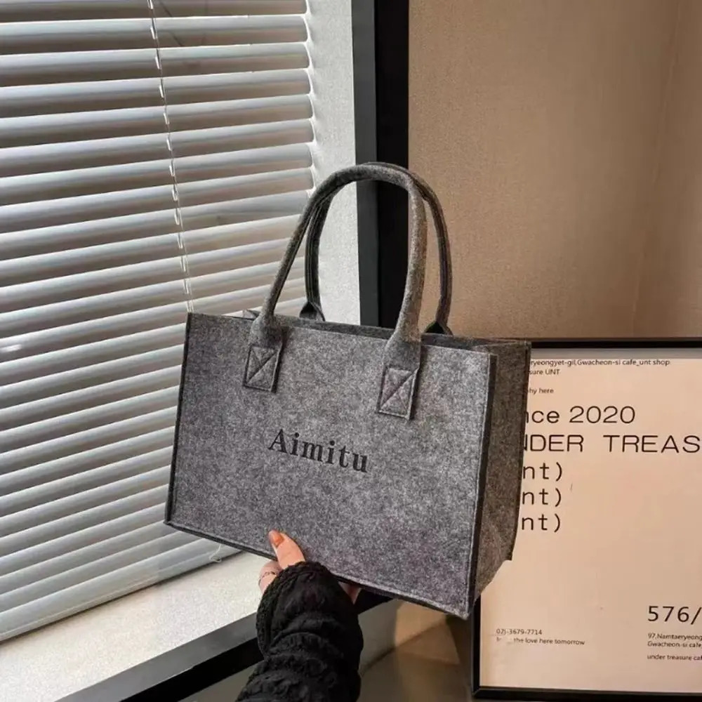 1Pcs Large Capacity Felt Shoulder Bag Solid Color Travel Messenger Bag Simple S/M/L Crossbody Handbag Women 250207