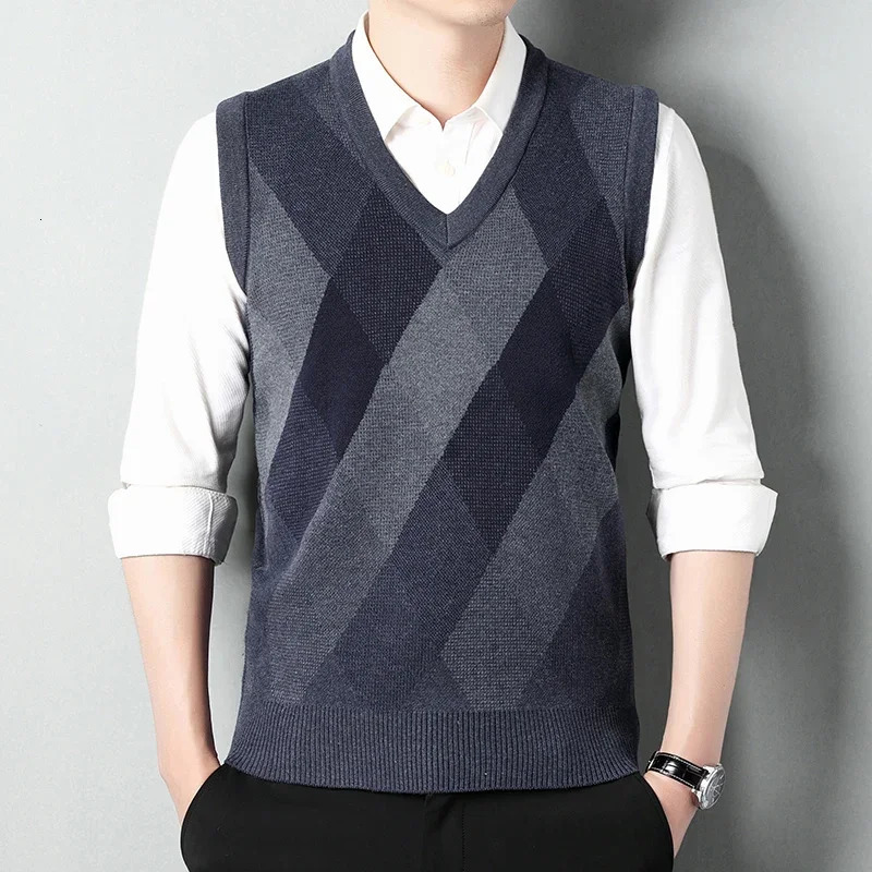 Mens Thickened Casual Sweater Tank Top Autumn and Winter Warm Vneck 250110Z