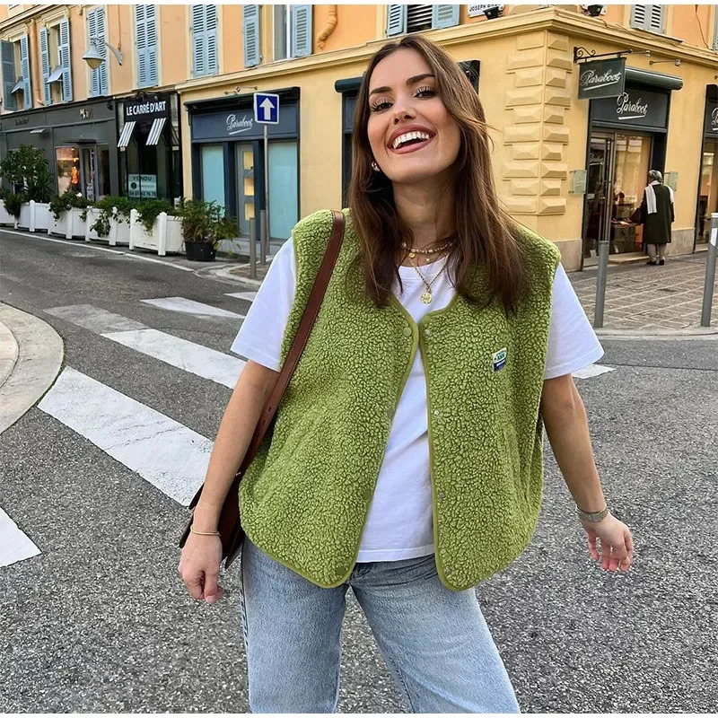 Elegant SingleBreasted Pocket Vest For Women Autumn European And American CrossBorder Style Woolly Sleeveless Top 250208
