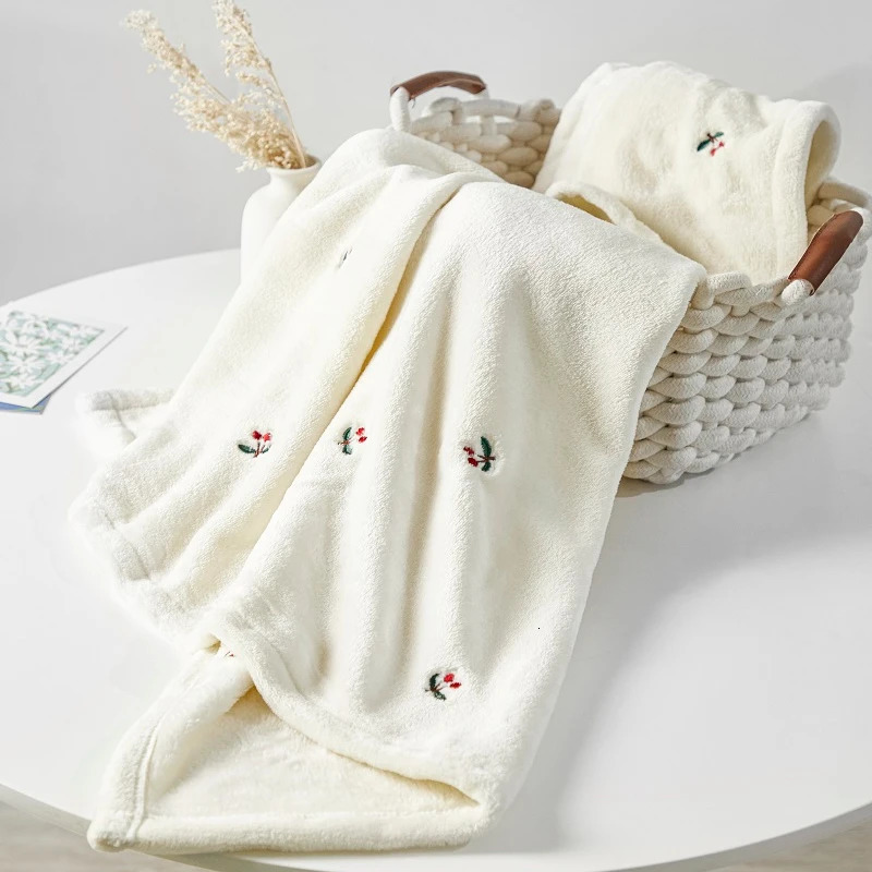 Baby Winter Blanket for Born born Swaddle Stroller Infant Diaper Throw Blanket Fleece Bedding Baby Accessories Bedspread 250226