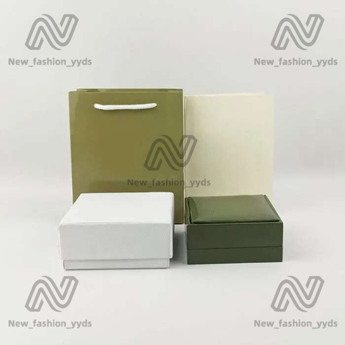 2025 AAA Four Leaf Necklaces Clover Jewelry Flower Necklace 18K Gold Silver Rose Plate Agate Diamond Fashion Luxury Classic Charm E3b vanly Cleeflies 9b1