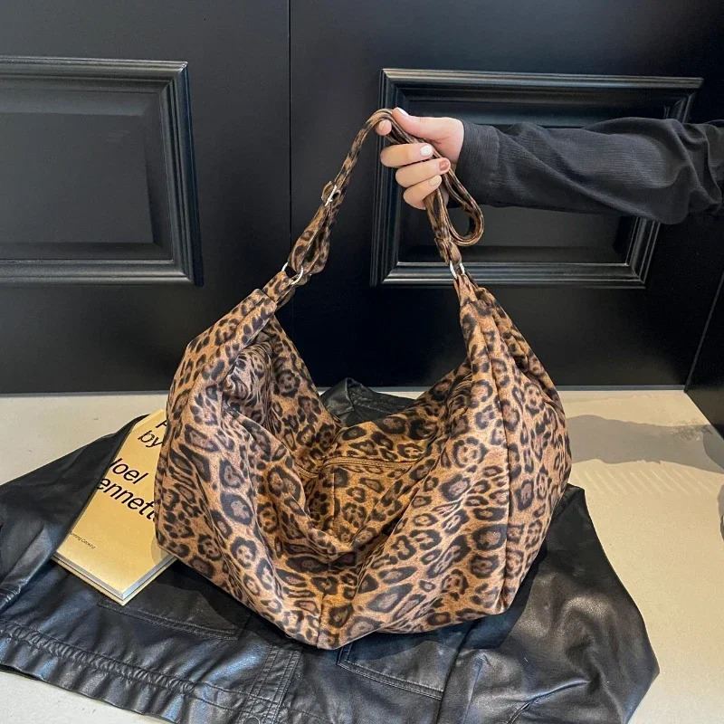 Lazy Wind High-capacity Leopard Print Womens Bags2024 Versatile Durable Soft Comfortable Single Shoulder Crossbody Bag 250208
