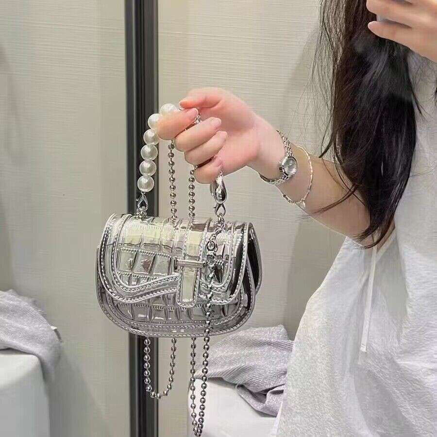 Women's Bags Summer high-end and niche texture pearl chain crossbody mini silver handbag for girls new