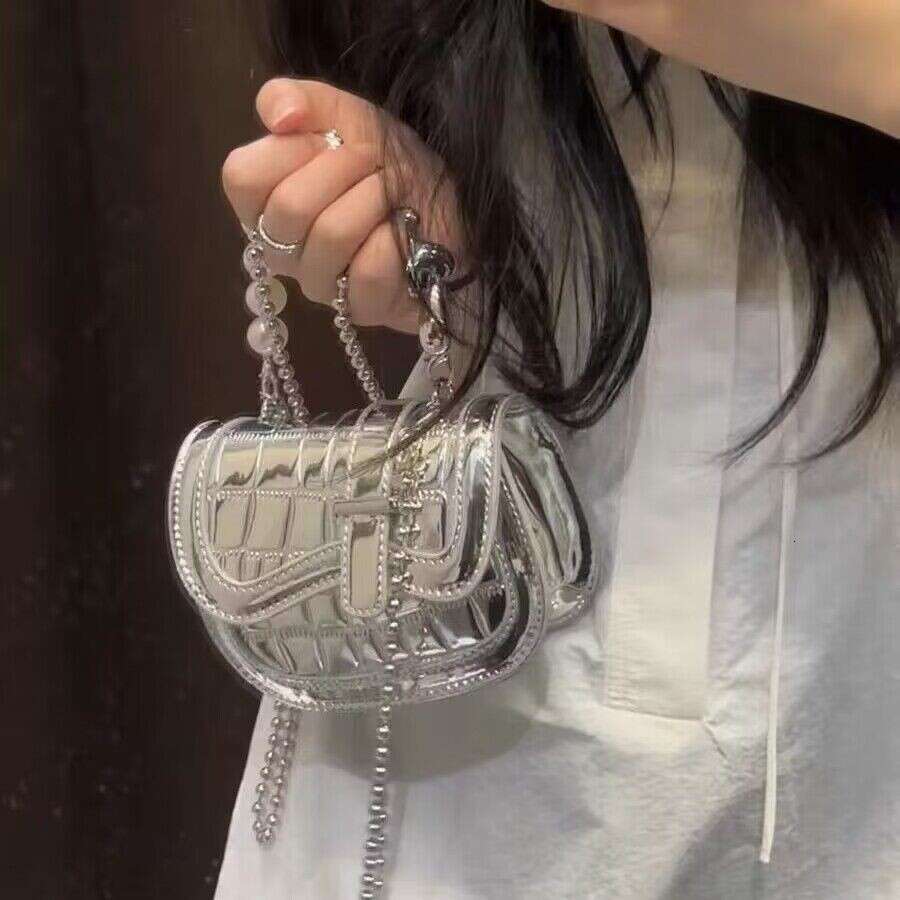 Women's Bags Summer high-end and niche texture pearl chain crossbody mini silver handbag for girls new